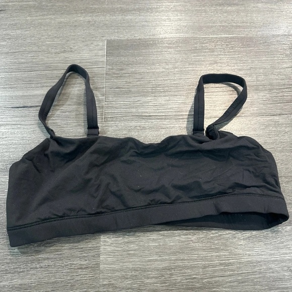 Skims Fits Everybody Scoop Neck Bra Onyx Size M - Picture 2 of 4